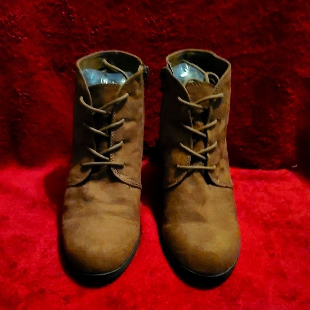 American Eagle Brown Suede Wedge‎ Ankle Boots